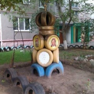 Creative uses of old tires in gardening